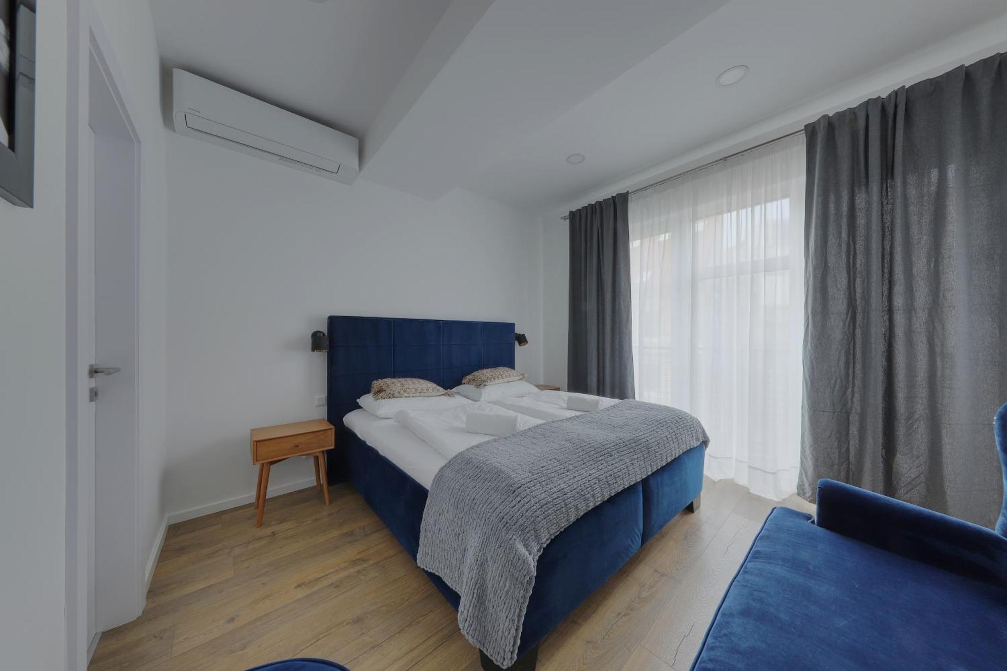 Shone Apartment Old Town 2 Bedroom Bratislava Exteriör bild