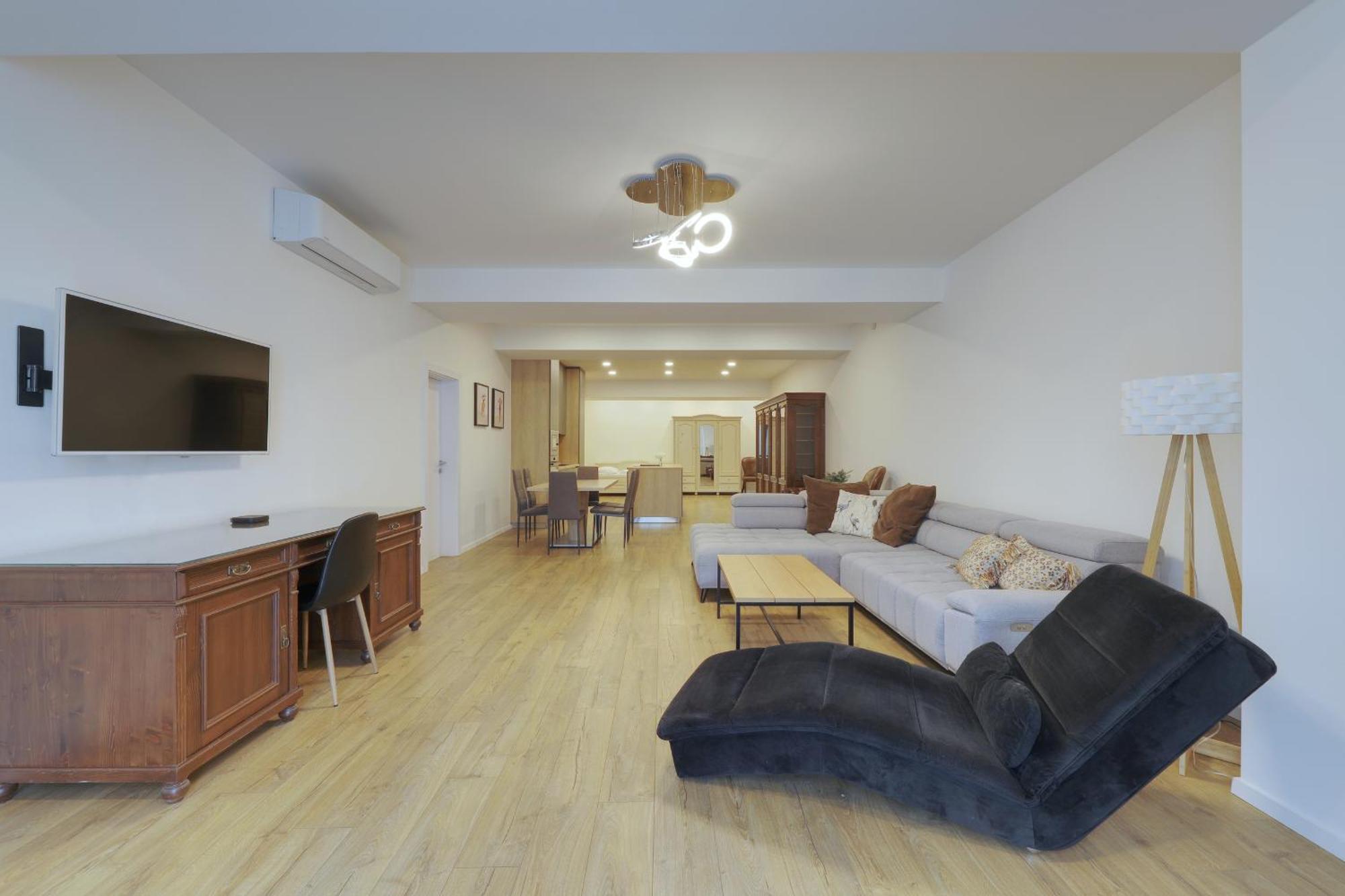 Shone Apartment Old Town 2 Bedroom Bratislava Exteriör bild